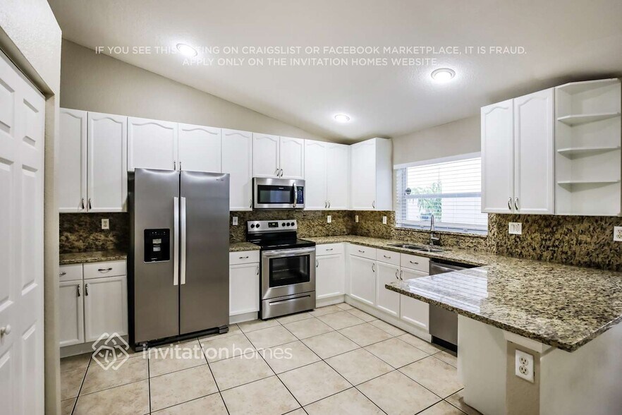 Building Photo - 4137 Onega Cir