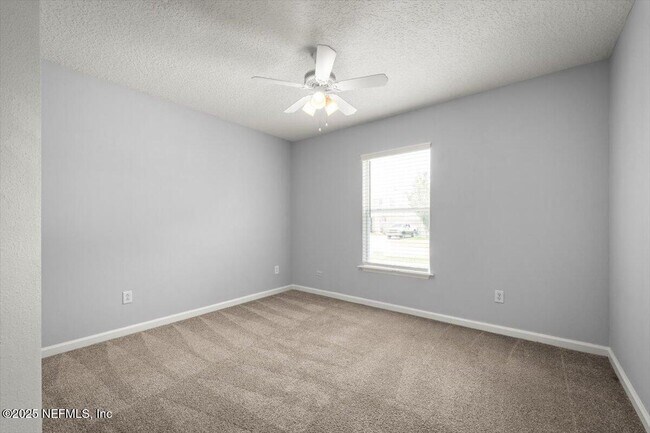 Building Photo - 705 Rembrandt Ave