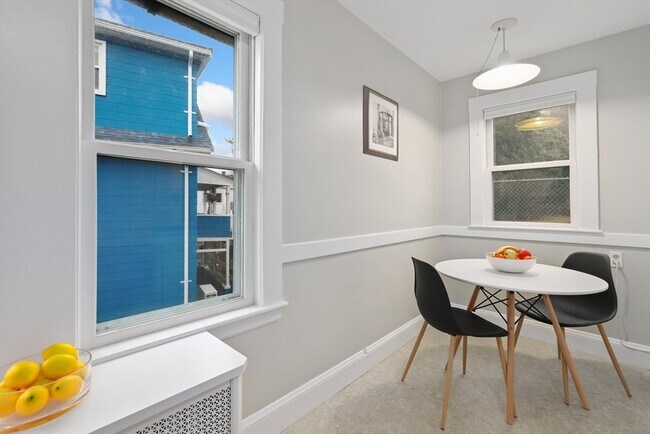 Building Photo - 54 Edgecliff Rd