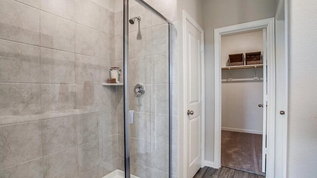 Building Photo - 2130 Clarion Dr