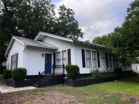 Building Photo - 420 Willow Ave