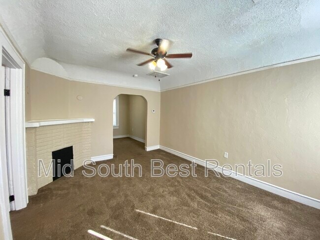 Building Photo - 1510 W 26th St