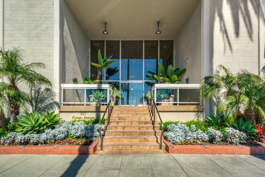 Building Photo - 801 Ocean Ave