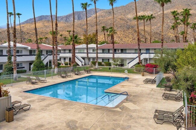 Building Photo - 1950 S Palm Canyon Dr