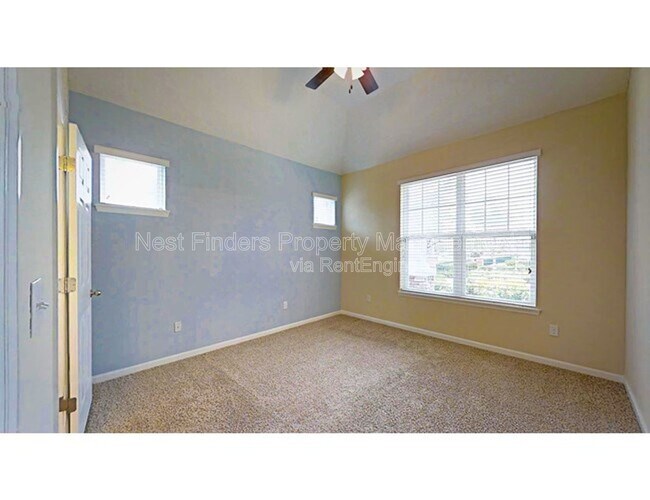 Building Photo - 42 Charter Cir