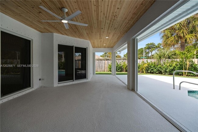 Building Photo - 5923 Loxahatchee Pines Dr