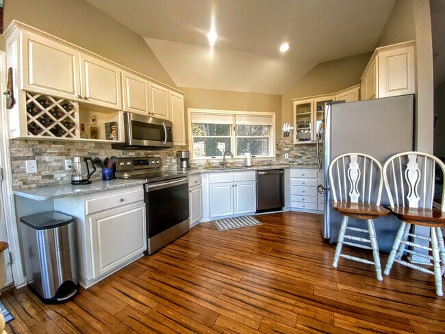 Building Photo - 79 Rivers Edge Rd