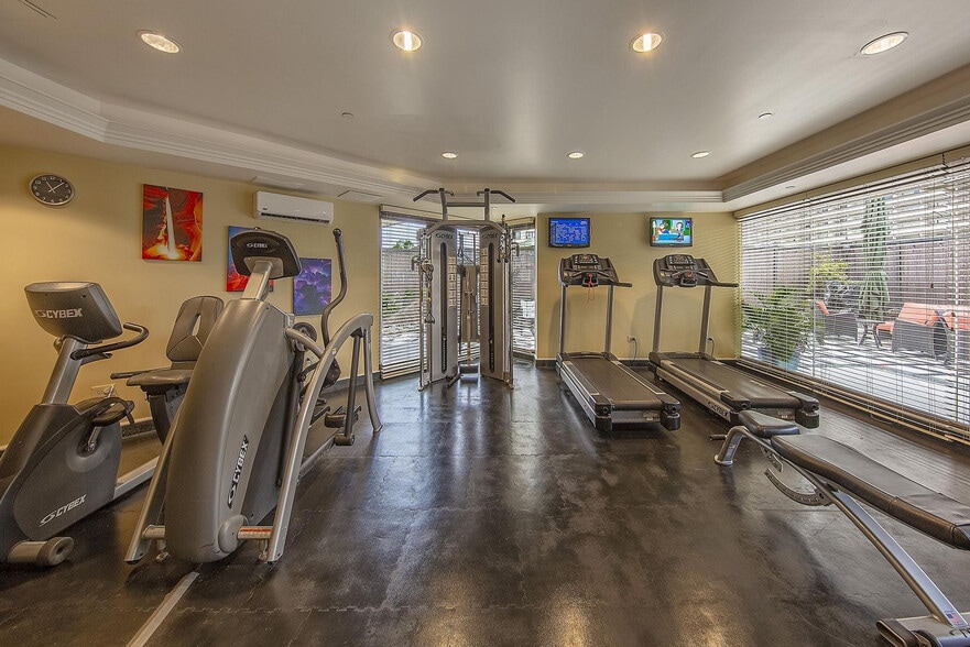 Building Photo - 440 ?Olohana Street-SI ID1327711P