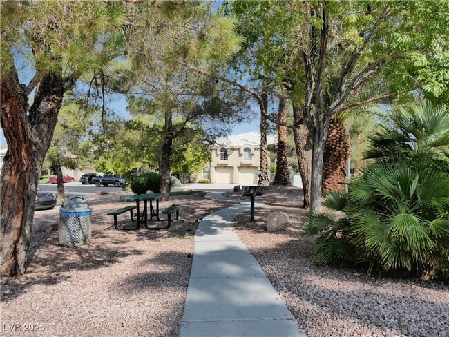 Building Photo - 9607 Quick Draw Dr