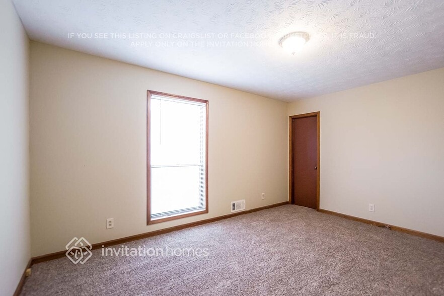 Building Photo - 1100 Spring Pl