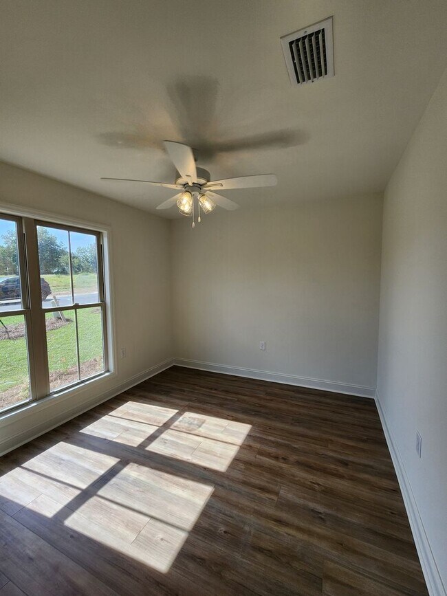 Building Photo - 4053 Colbie Way