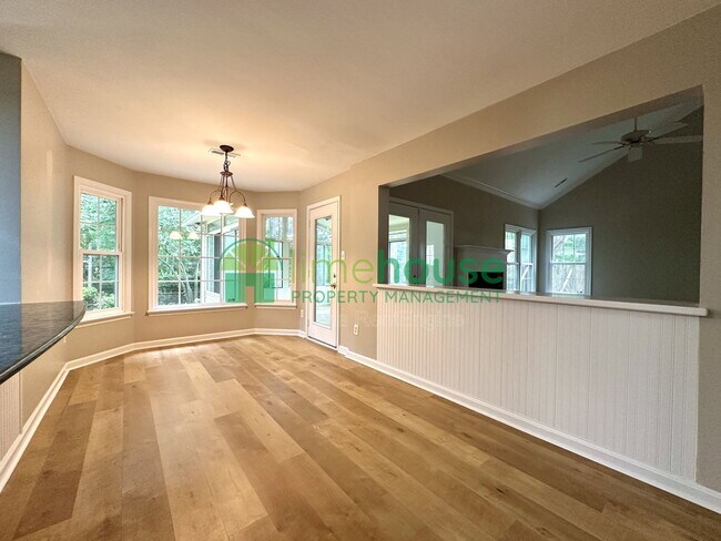 Building Photo - 2849 Crossings Dr