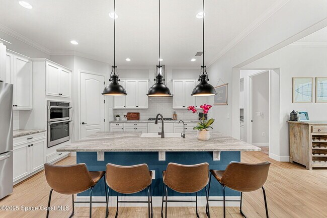 Building Photo - 2300 Addison Dr