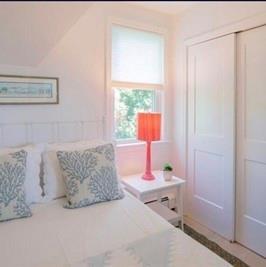 Building Photo - 157 Tuckerman Ave