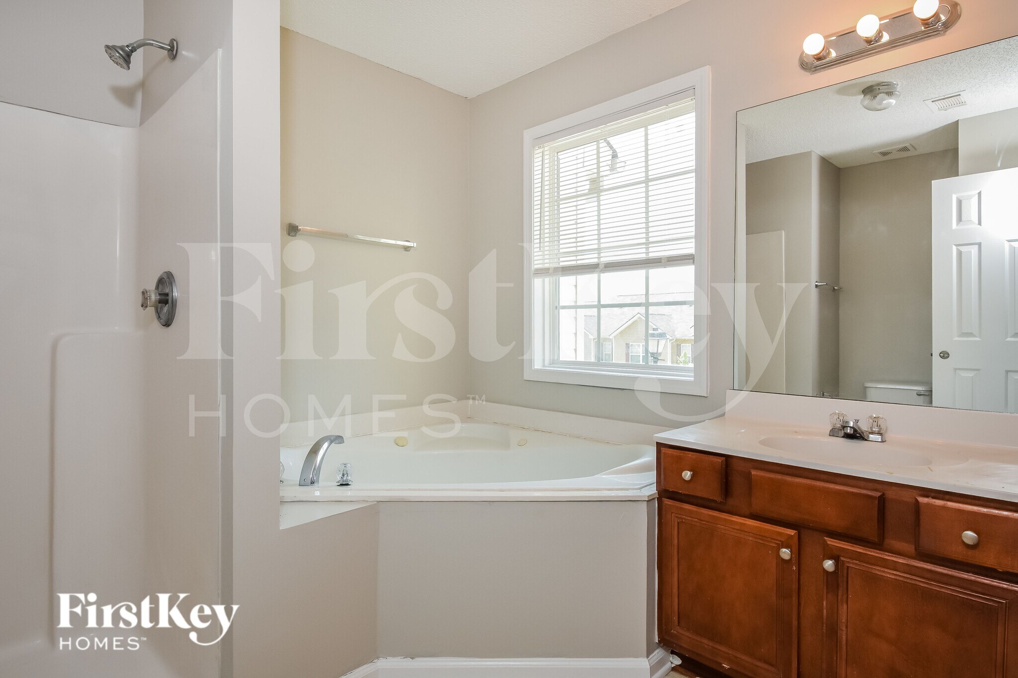 Building Photo - 6368 Olmadison Pl