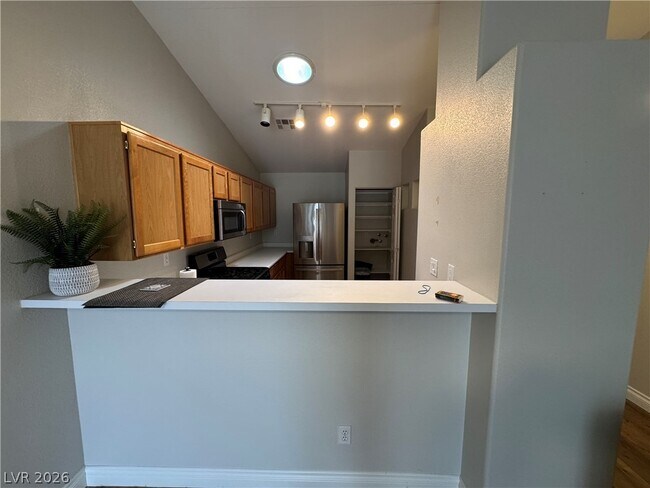 Building Photo - 3400 Wexford Ln