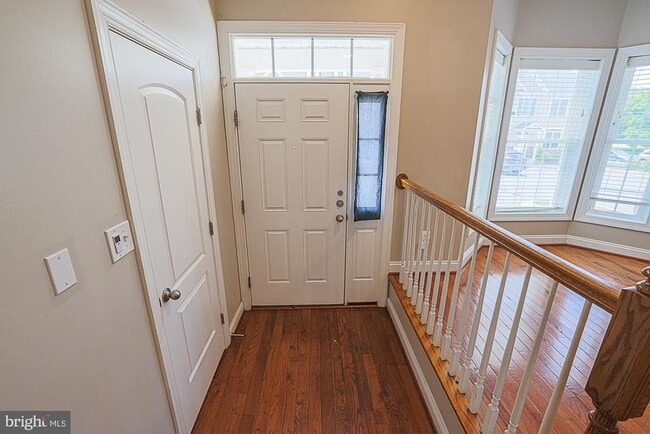 Building Photo - 3709 Fords Ln