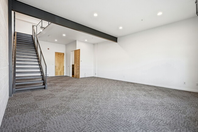 Building Photo - 11582 Colony Row