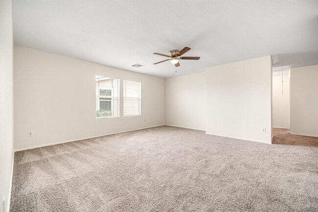 Building Photo - 14407 Acuna Ln