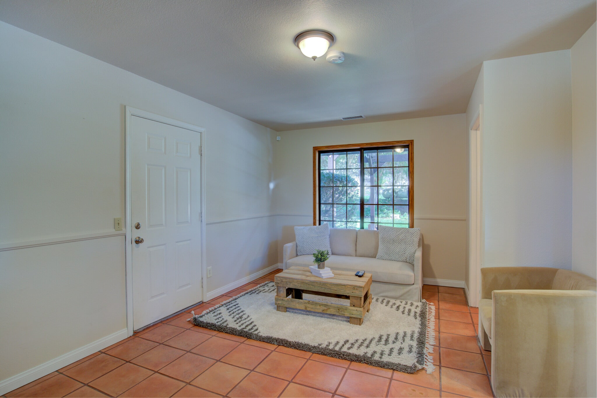 Building Photo - 33180 Vino Way