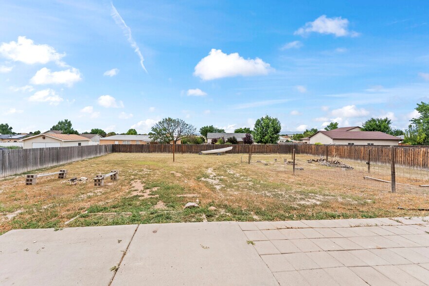 Building Photo - 133 S Spaulding Ave