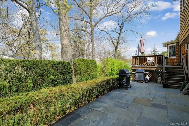 Building Photo - 38 Shadow Ln