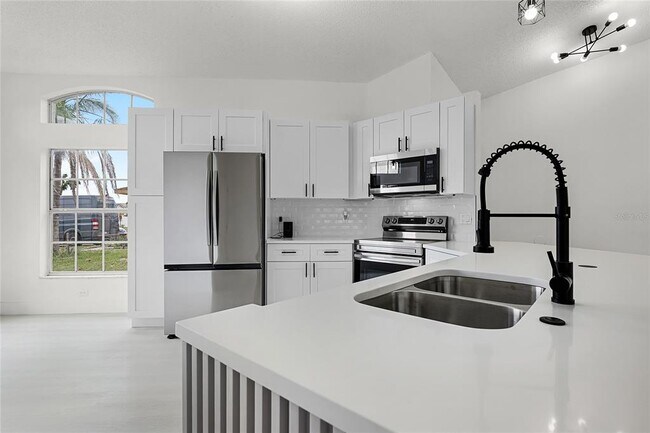 Building Photo - 2978 Stillwater Dr