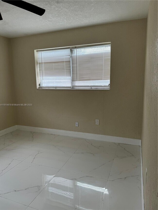 Building Photo - 6235 Dawson St