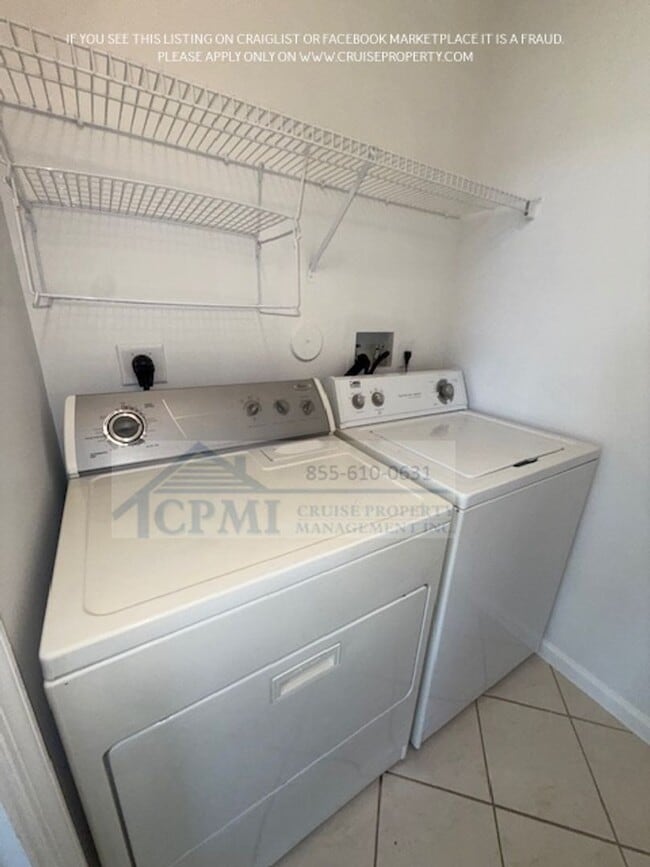 Building Photo - Exceptional Rental Opportunity 3 beds 2 ba...