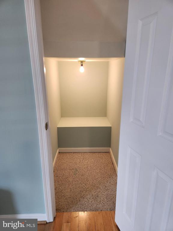 Building Photo - 239 Morningside Dr