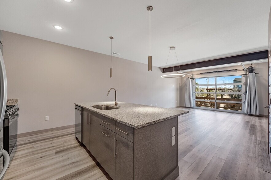 Building Photo - 6388 Nelson Ct