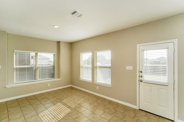 Building Photo - 4215 Battery Park