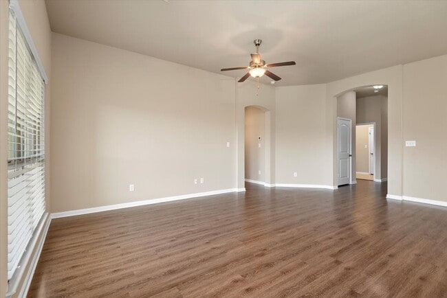 Building Photo - 119 Brock's Ln