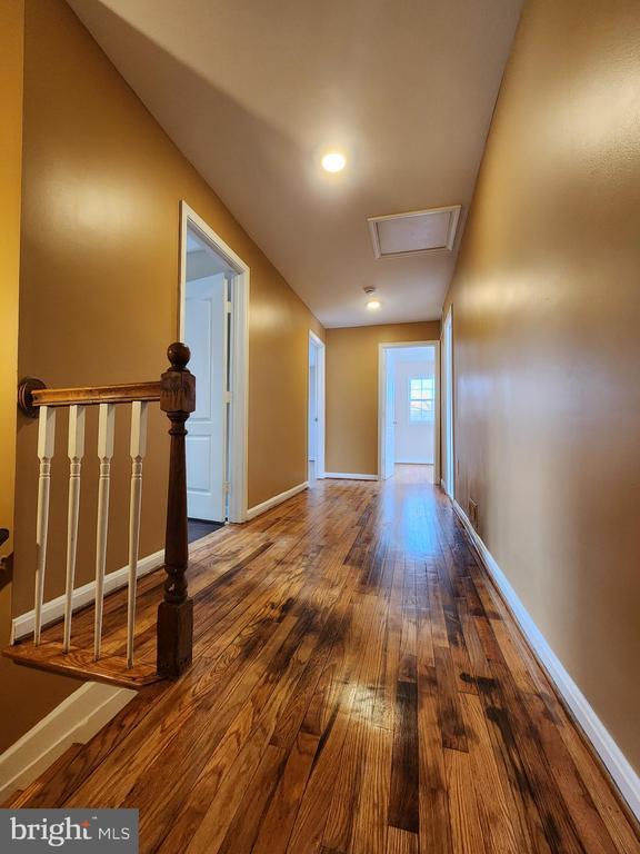 Building Photo - 4244 Clay St NE