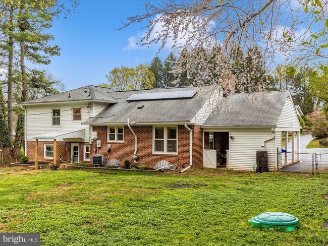 Building Photo - 6510 Panorama Dr