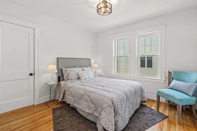 Building Photo - 44-46 Woods Ave