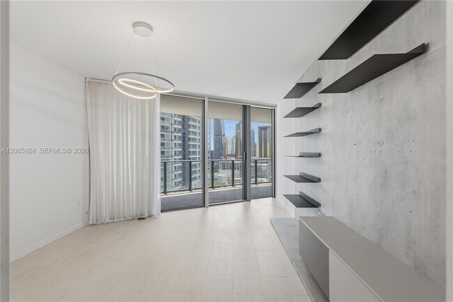 Building Photo - 1000 Brickell Plaza