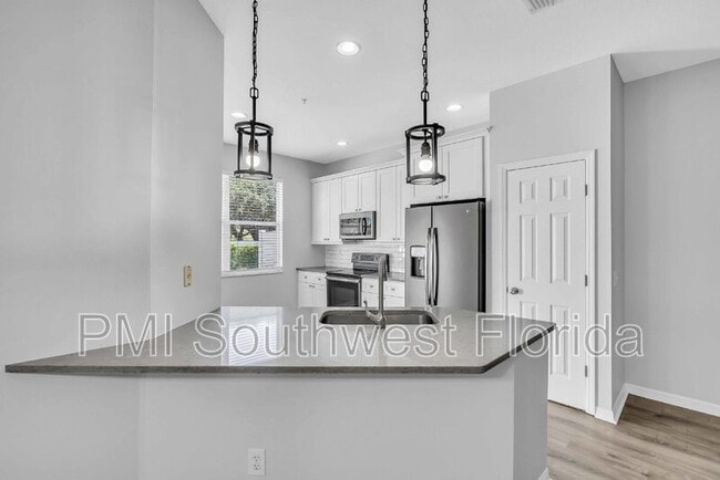 Building Photo - 3959 Yellowstone Cir