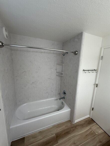 New bathroom. - 1981 Orr Ln