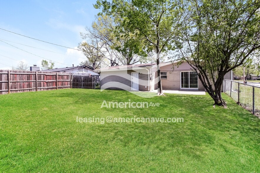 Building Photo - 536 S 102nd E Ave