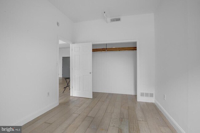 Building Photo - 301 Spring Garden St