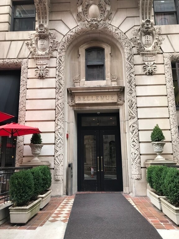 Building Photo - 21 Beacon St