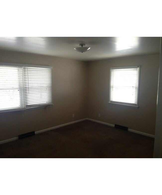 Building Photo - West Lafayette Schools Single Family Home Large Spacious 4 bedroom/2bath