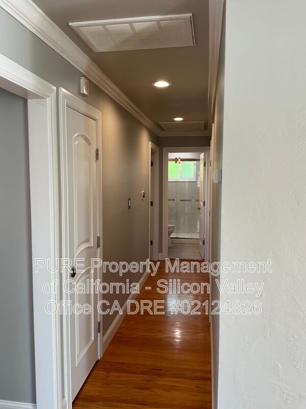 Building Photo - 2607 Erskine Ln