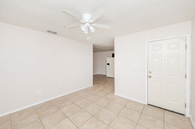 Building Photo - 2601 Lomas Del Sur Boulevard