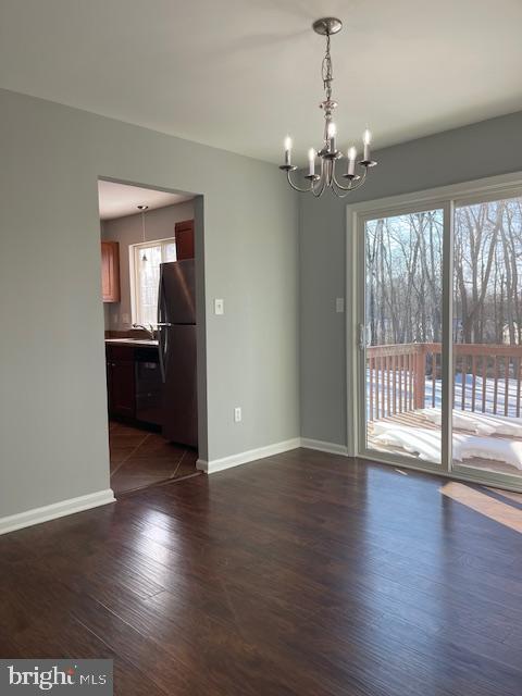 Building Photo - 25 Sir Thomas Ln