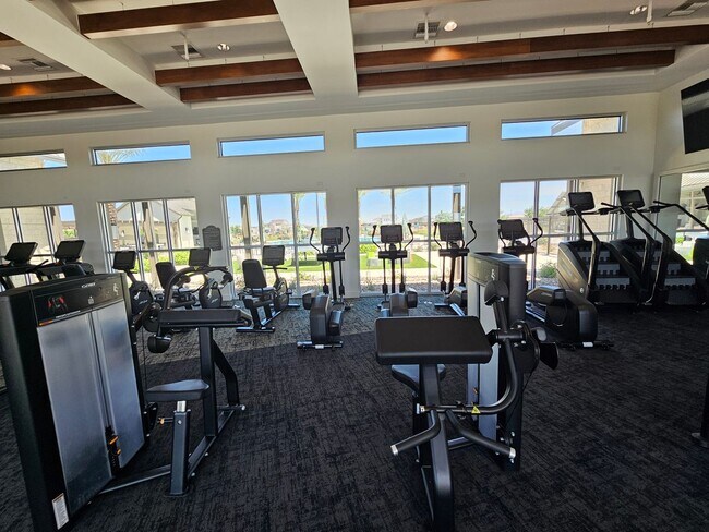 Building Photo - Wonderful new build with family fun amenities