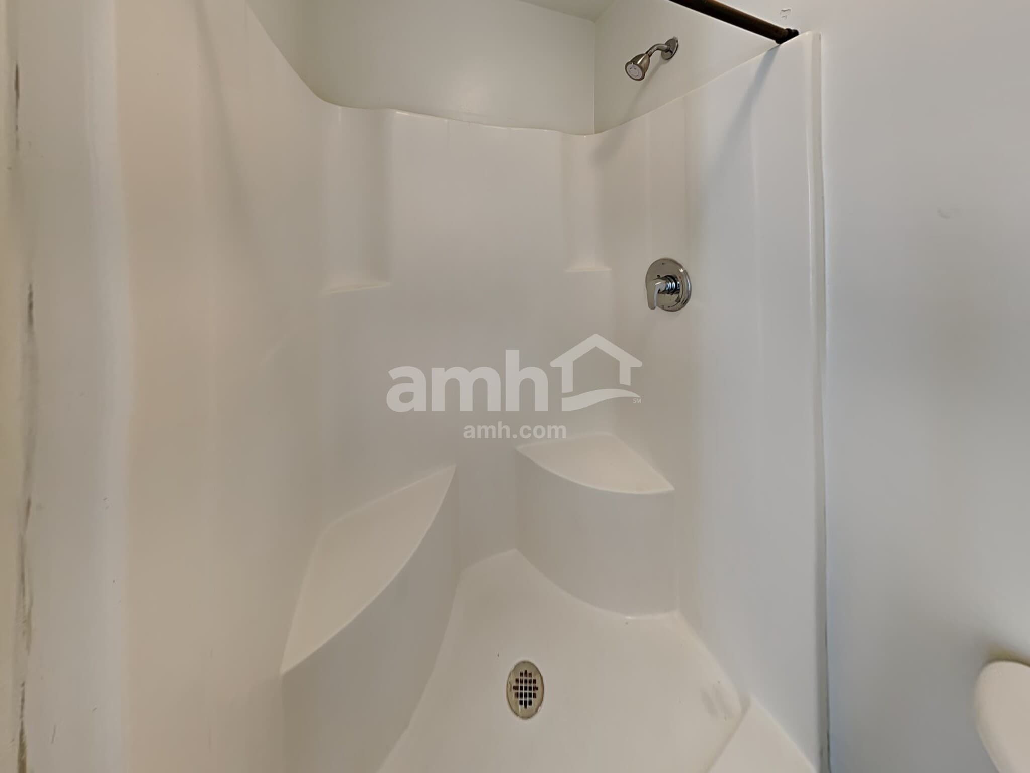 Building Photo - 125 Simsbury Ct