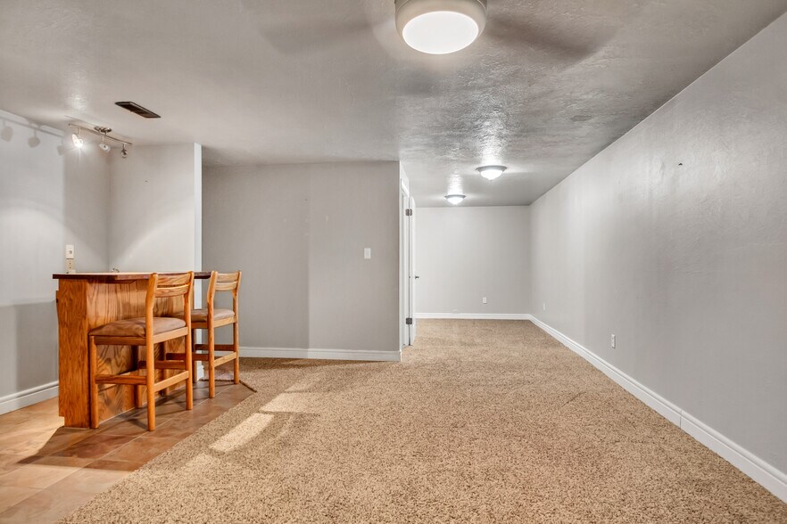 Building Photo - 1310 E 1990 S