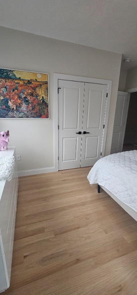 Building Photo - 15 Hadley Pl